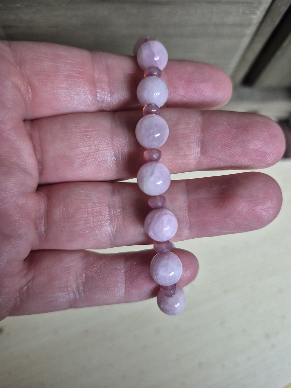 Genuine AA Kunzite Crystal Stretch Bracelet - Heart Chakra Self Love 6.75" - Picture 2 of 2